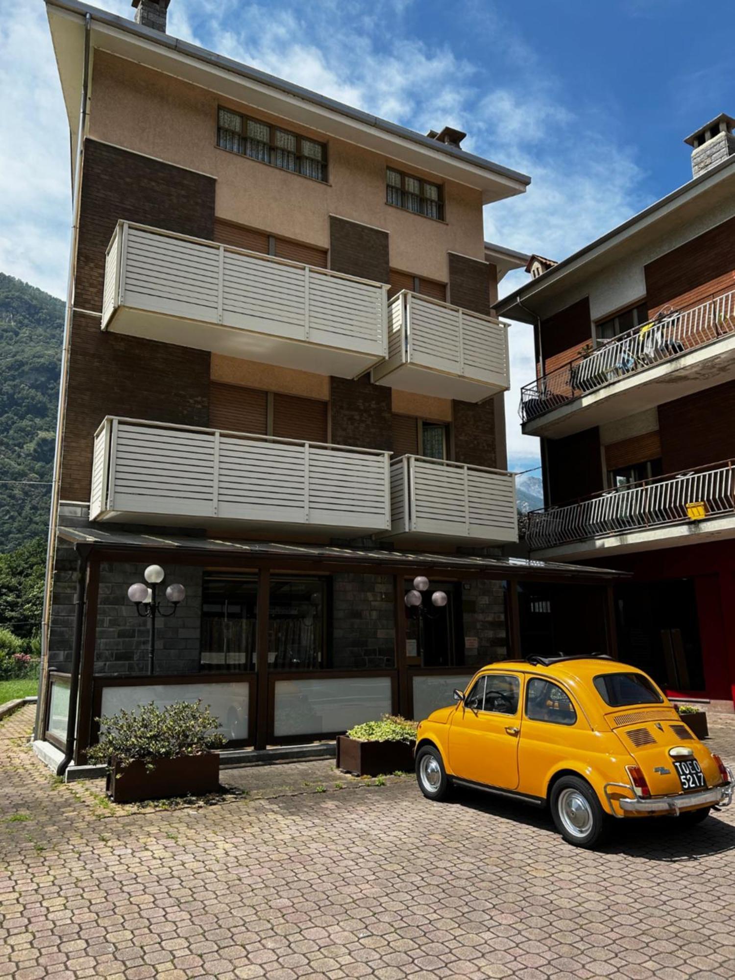Albergo Carla Pont-Saint-Martin Εξωτερικό φωτογραφία